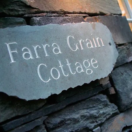 Farra Grain, Holiday home